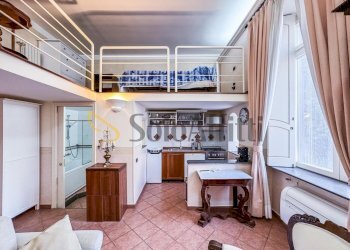 soggiorno - Bilocale via poggio dei mari, Napoli (zona Arenella) - foto 5