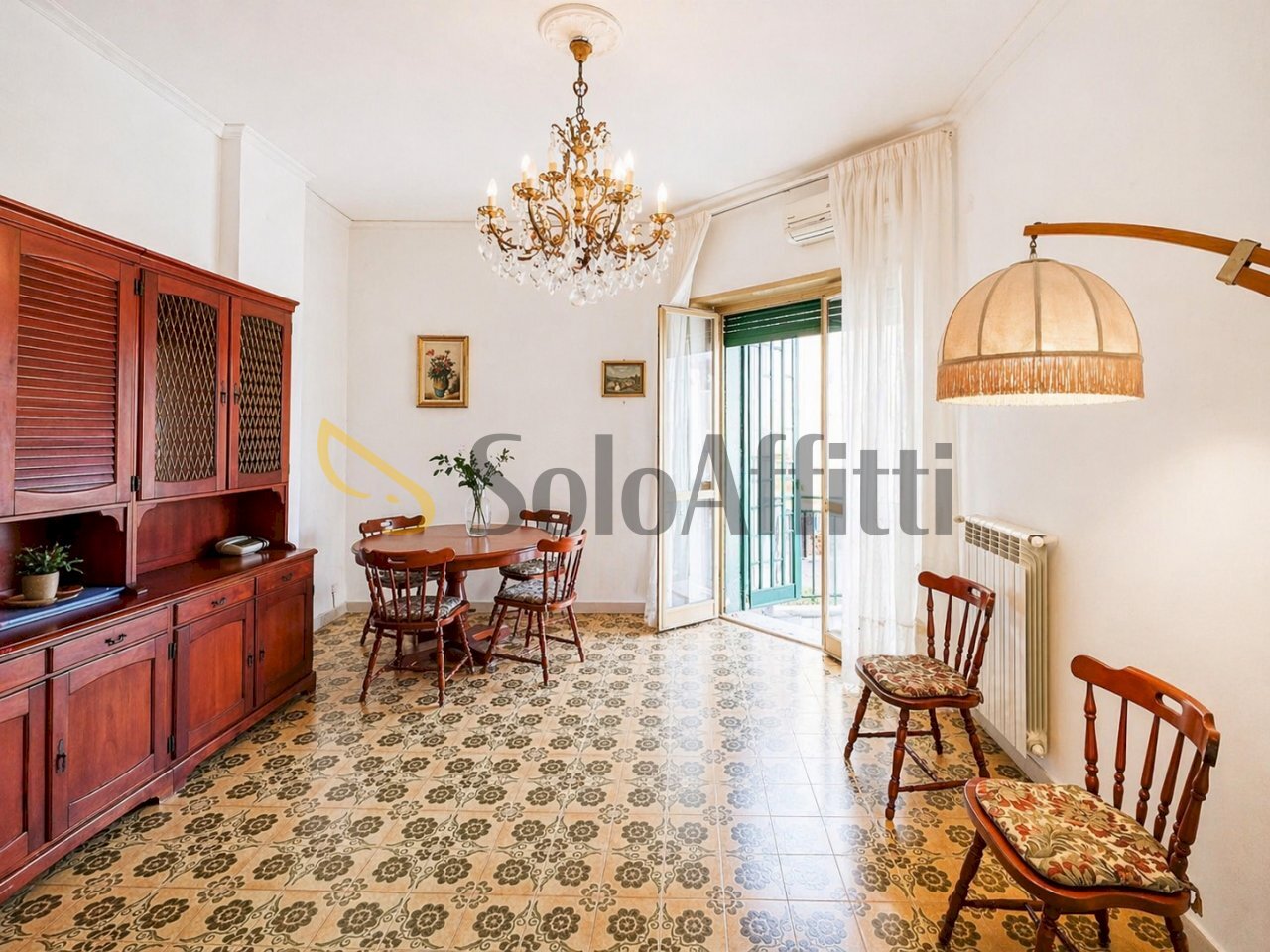 Soggiorno - Trilocale Via Venezia Giulia, Napoli (zona Fuorigrotta) - foto 1