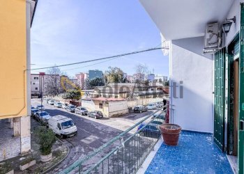 Balconata - Trilocale Via Venezia Giulia, Napoli (zona Fuorigrotta) - foto 6