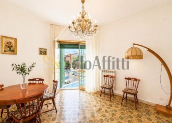 Soggiorno - Trilocale Via Venezia Giulia, Napoli (zona Fuorigrotta) - foto 2