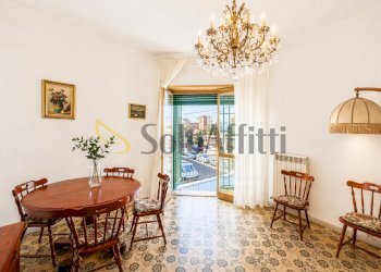 Soggiorno - Trilocale Via Venezia Giulia, Napoli (zona Fuorigrotta) - foto 3