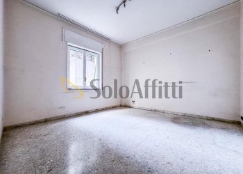 Stanza - Trilocale Via Gian Lorenzo Bernini, Napoli (zona Vomero) - foto 10