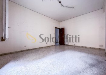 Stanza - Trilocale Via Gian Lorenzo Bernini, Napoli (zona Vomero) - foto 13