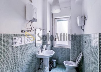 Bagno - Trilocale Via Gian Lorenzo Bernini, Napoli (zona Vomero) - foto 18
