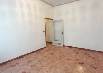 WhatsApp Image 2026-02-03 at 16.47.01 (1).jpeg - Trilocale VIA VOLTURNO 9, Parma - foto 6