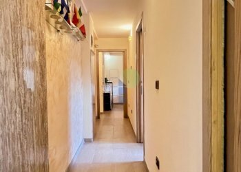 corridoio - Commercial Premises Via di Poggio Gagliardo  11, Montescudaio - photo 14