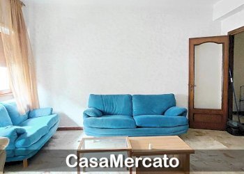 b5.jpg - Appartamento Marino - foto 5