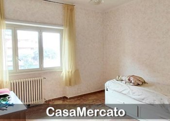 c26.jpg - Appartamento Marino - foto 12