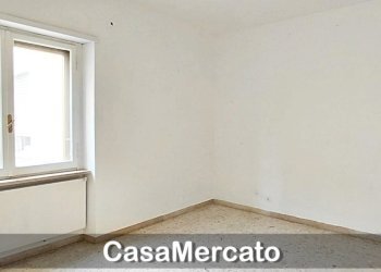 c22.jpg - Appartamento Marino - foto 7