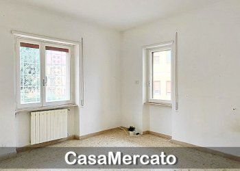 c24.jpg - Appartamento Marino - foto 9