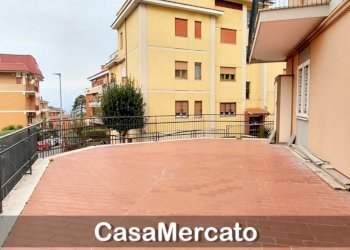 t4.jpg - Appartamento Marino - foto 20