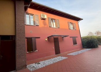 ESPOSIZIONE SUD APPARTAMENTO - Trilocale Via Cavour 127, Castegnato - foto 2