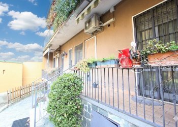 esterno - Monolocale Via Cornaggia, Rho - foto 2