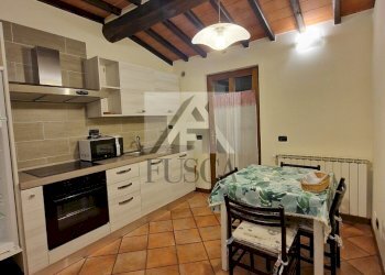 villa-vendia-lucca-fusca_7.jpg - Casa indipendente Via della Santissima Annunziata, Lucca - foto 12