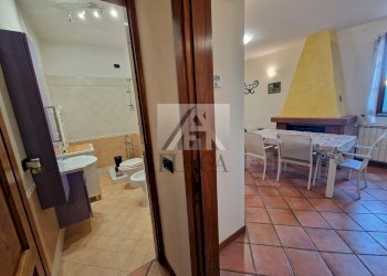 villa-vendia-lucca-fusca_37.jpg - Casa indipendente Via della Santissima Annunziata, Lucca - foto 29