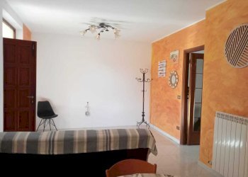 WhatsApp Image 2026-02-06 at 18.25.16 (4).jpeg - Bilocale Sarzana - foto 2