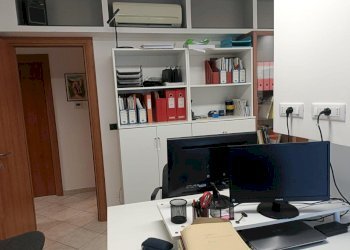 9.jpeg - Trilocale Siracusa - foto 6