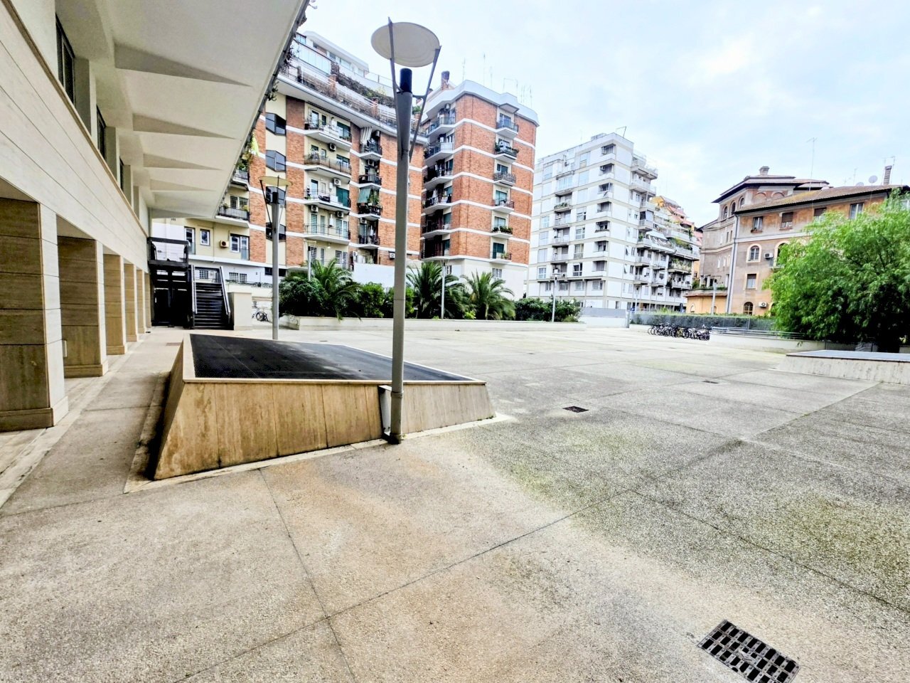 Esterno - Box Via Nicolò Bettoni, Roma - foto 2