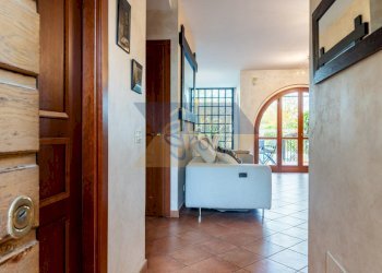 Ingresso - Casa indipendente Via Giuseppe Lazzati, Roma - foto 14