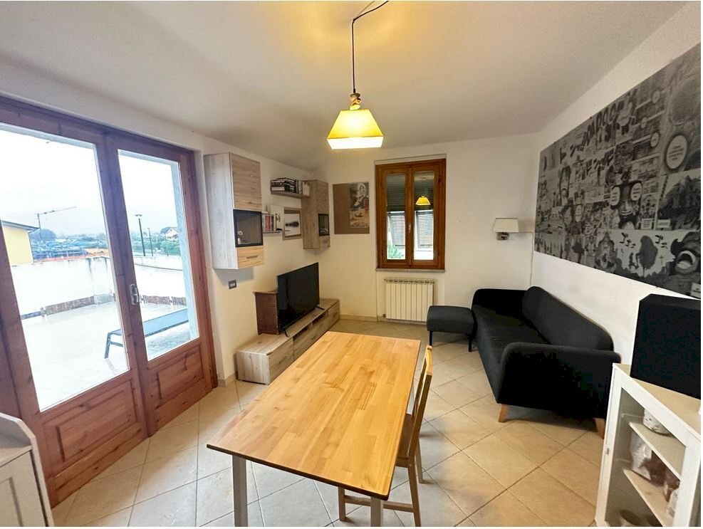 sa3.JPG - Four-room apartment Sarzana - photo 1