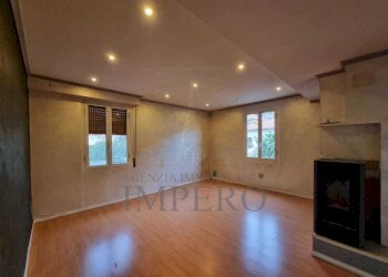 soggiorno - Trilocale Via de Amicis 16, Ventimiglia - foto 29