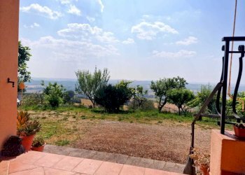 Immagine WhatsApp 2025-06-13 ore 17.16.49_65ca6e53 - Villa Vocabolo Colle 20, Alviano - foto 12