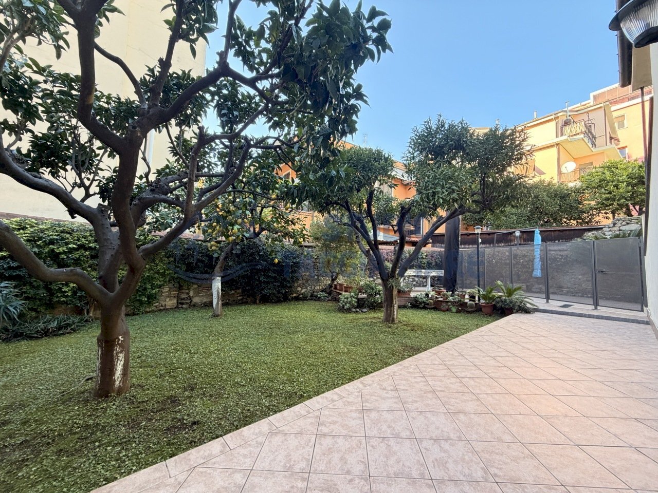 1.JPG - Trilocale Via Nino Bixio, Riva Ligure - foto 1