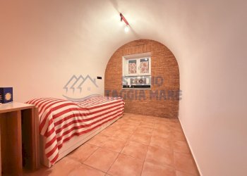 13.JPG - Trilocale Via Nino Bixio, Riva Ligure - foto 15