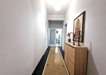 corridoio bis appartamento Via Molfino Sestri Pone - Appartamento via Molfino  10, Genova (zona Sestri Ponente) - foto 14