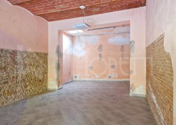 fondo commerciale - Commercial Premises Via Roma, Collesalvetti - photo 6
