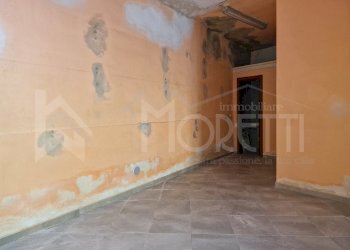 fondo commerciale - Commercial Premises Via Roma, Collesalvetti - photo 8