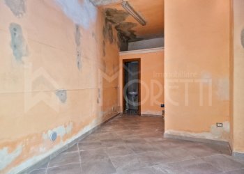 fondo commerciale - Commercial Premises Via Roma, Collesalvetti - photo 9