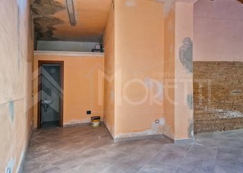 fondo commerciale - Commercial Premises Via Roma, Collesalvetti - photo 10