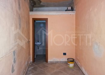 fondo commerciale - bagno - Commercial Premises Via Roma, Collesalvetti - photo 11