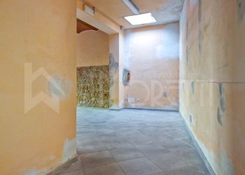 fondo commerciale - Commercial Premises Via Roma, Collesalvetti - photo 14