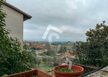 B2B9C392-ADBB-4CC0-AA79-B5F4D0710F9A.jpeg - Quadrilocale Monsano - foto 9