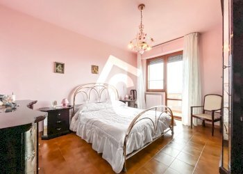 D0ABDB87-E05D-4FEB-852A-B343A4661D96.jpeg - Quadrilocale Monsano - foto 14