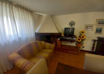 20250308_115731.jpg - Villa Camaiore - foto 21