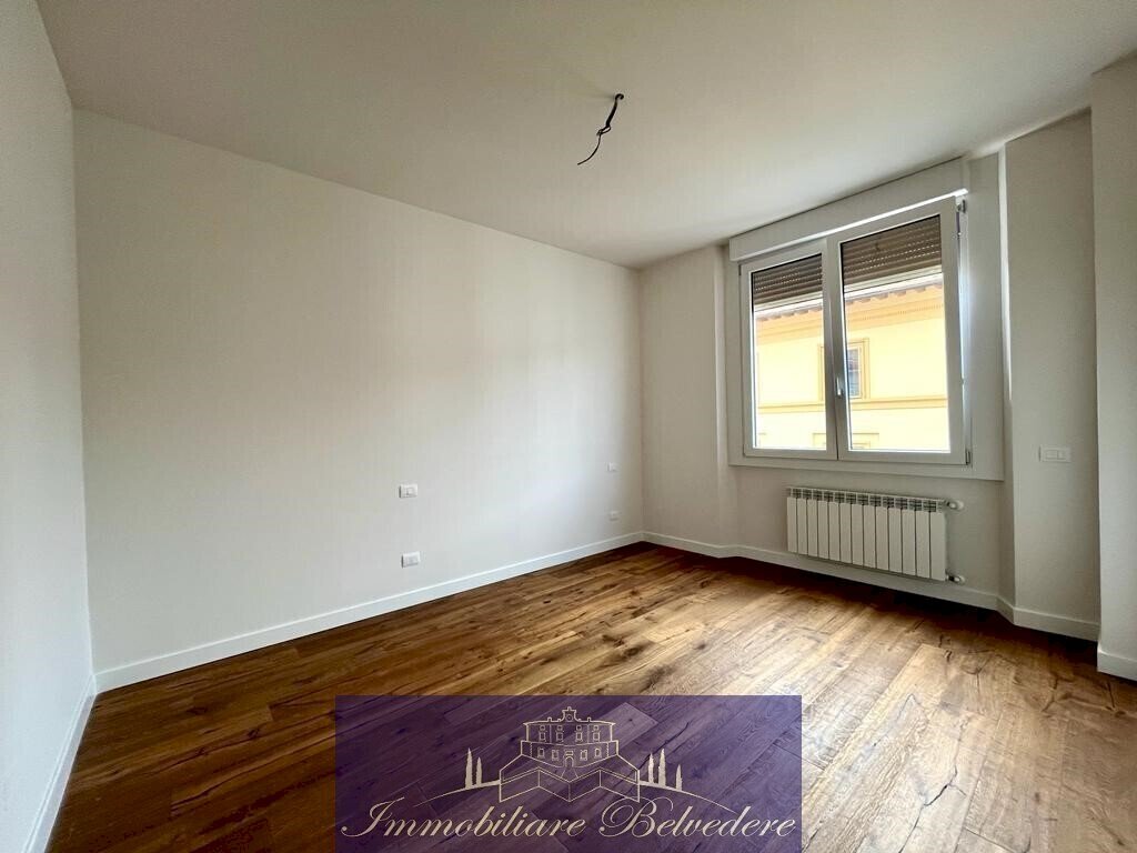 39910.jpg - Two-room apartment Via Ponte alle Mosse, Firenze (neighborhood Santa Maria Novella) - photo 1