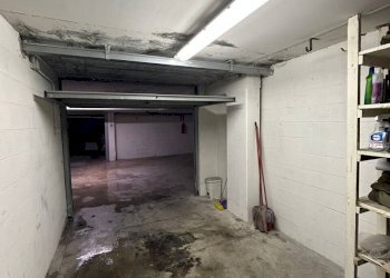 WhatsApp Image 2026-02-05 at 17.44.36 (1).jpeg - Box Via Baracca, Firenze (zona Santa Maria Novella) - foto 3