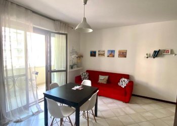 PHOTO-2024-06-10-12-22-483.jpg - Bilocale Via Luciano Bausi, Firenze (zona Santa Maria Novella) - foto 2