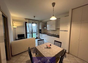 WhatsApp Image 2026-02-04 at 17.55.58 (2).jpeg - Bilocale Piazza Bonsanti, Firenze (zona Santa Maria Novella) - foto 1