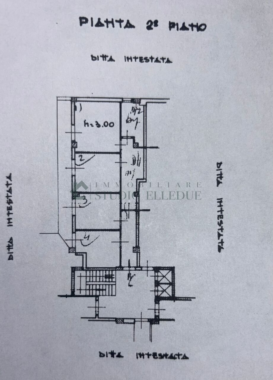 fc1daf5d-289d-4f9a-84d6-25dc6bd8e376.jpg - Three-room apartment Via Alessandro Volta 26, Sannicandro di Bari - floor plans 1