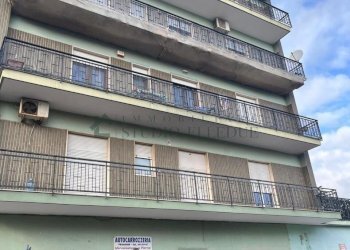 ea18415c-7552-4fce-ac6d-adec52384508.jpg - Quadrilocale Via Alessandro Volta 26, Sannicandro di Bari - foto 4