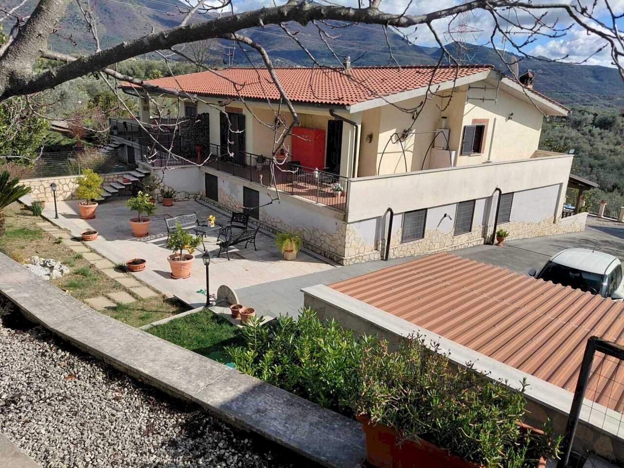 2.jpeg - Casa indipendente Via Colonnella Patrascia, San Polo dei Cavalieri - foto 1
