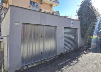 1000387685.jpg - Box Via delle Egadi 16, Roma - photo 3