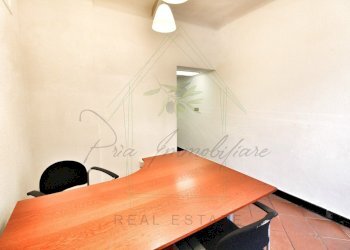 IMG_ (9).jpg - Commercial Premises Piazza Cavour 2, Rapallo - photo 2