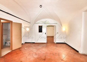 IMG_ (17).jpg - Commercial Premises Piazza Cavour 2, Rapallo - photo 16