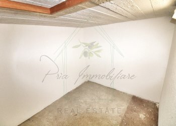 IMG_ (2).jpg - Commercial Premises Piazza Cavour 2, Rapallo - photo 24