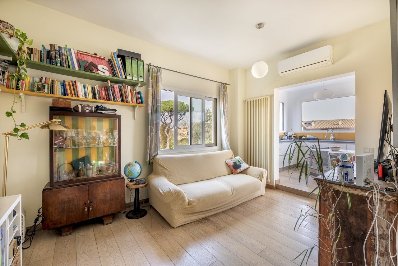 0F5A1760-HDR.jpg - Attic Via Tropea, Roma - photo 2